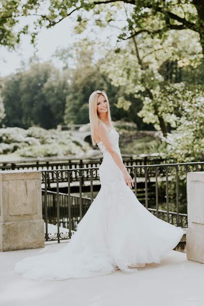 Jurufoto perkahwinan Aleksandra Dobrowolska (moosewedding). Foto pada 25 September 2019