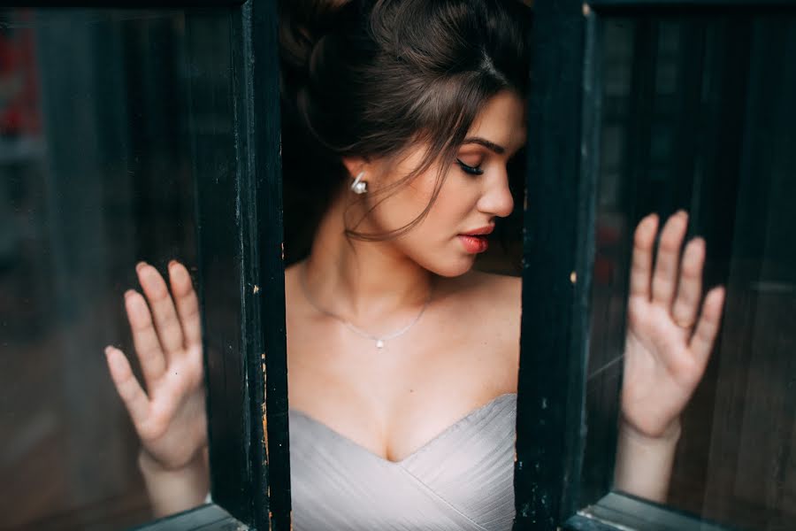 Düğün fotoğrafçısı Valentina Bogomolova (weddingday-2016). 28 Nisan 2017 fotoları