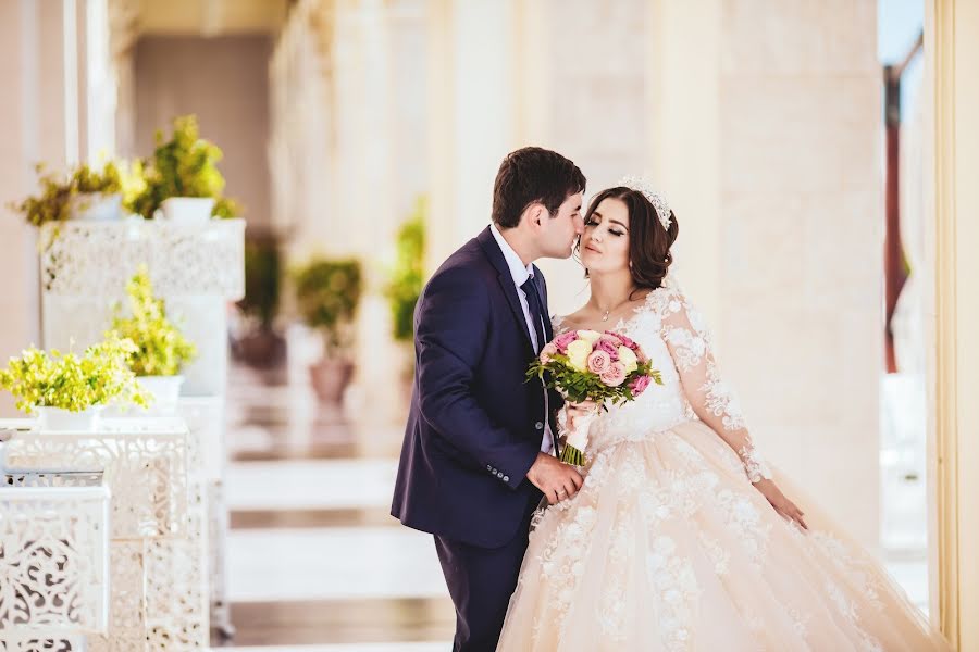 ช่างภาพงานแต่งงาน Valo Melkonyan (valomelkonyan) ภาพเมื่อ 12 กันยายน 2017