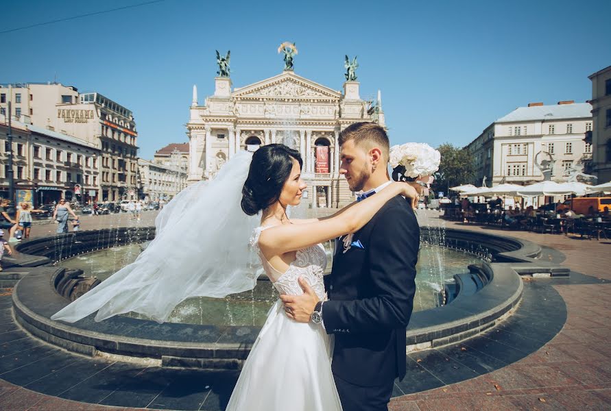 Wedding photographer Oleg Tkachuk (olegtkachuk). Photo of 24 January 2018