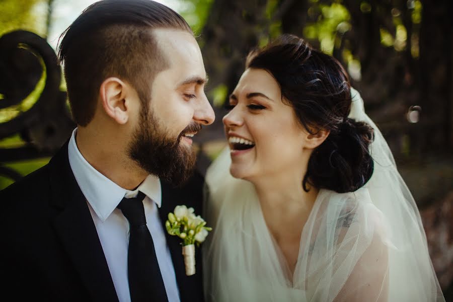 Fotógrafo de casamento Anyut Grebennik (annagrebennik). Foto de 11 de junho 2018