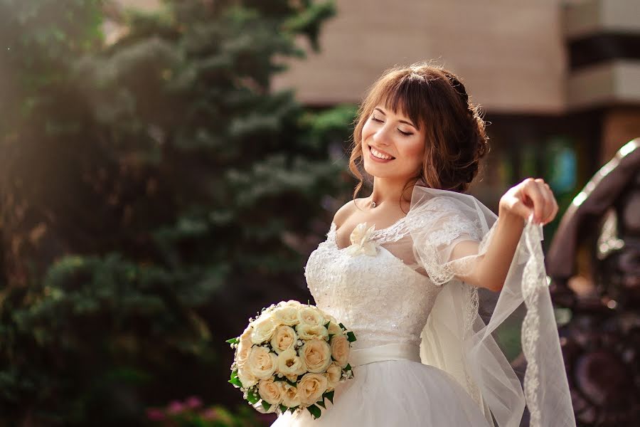 Fotografo di matrimoni Viktoriya Litvinenko (vikoslocos). Foto del 14 agosto 2017