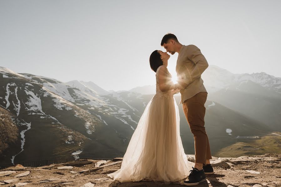 Wedding photographer Arina Krasnikova (arinak). Photo of 28 June 2019