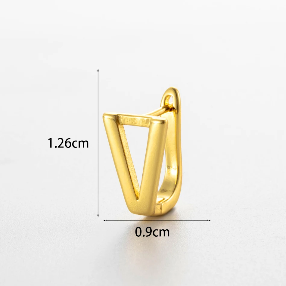 Letter kraakbeen oorstekers Enkele piercing, personaliseer je stijl. Voeg een unieke touch toe aan je oor met deze oorbellen.