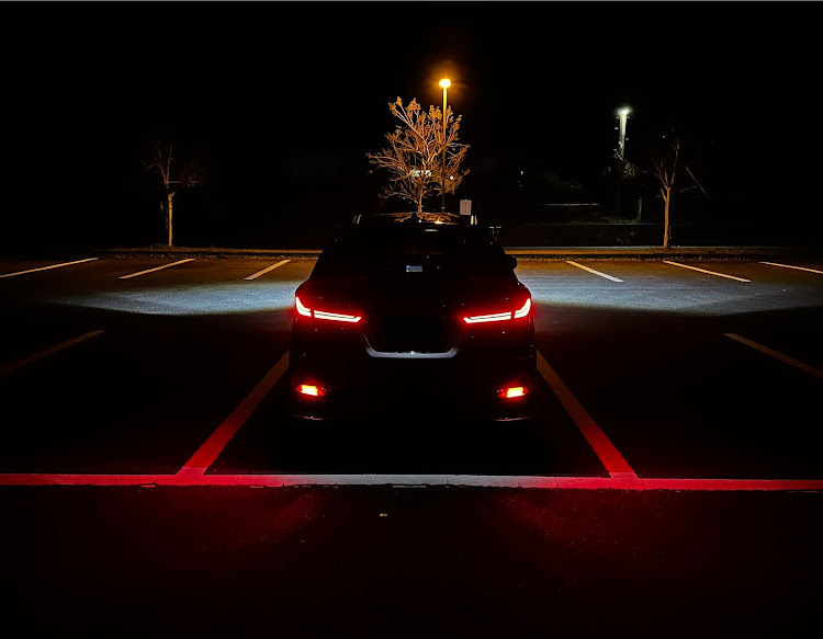 シャトルのタイヤ交換・久しぶりの洗車・夜のシャトルラン・イージーリップ・噂のエアロ！？に関するカスタム事例の投稿画像1枚目