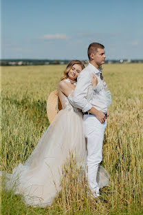 Fotograful de nuntă Roksolyana Miron (lyanausyamyron). Fotografia din 17 august 2020