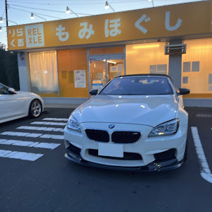 M6 カブリオレ F12