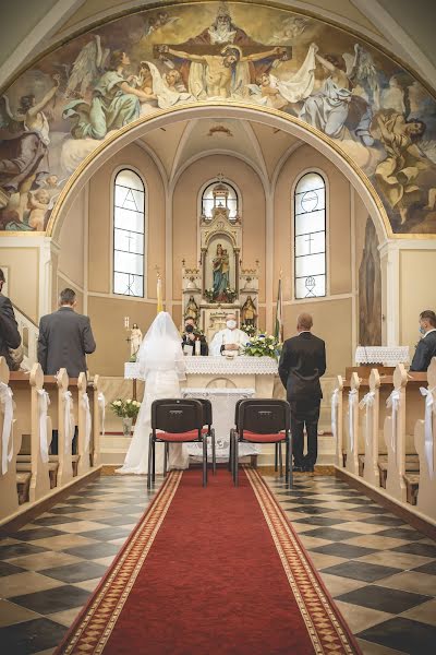 Fotógrafo de casamento Áron Stemler (mangofoto). Foto de 18 de junho 2021