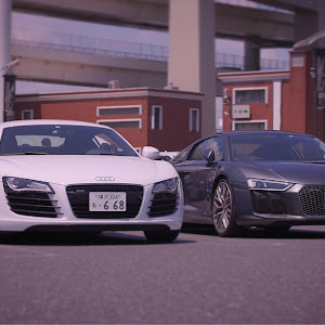 R8 クーペ R8 クーペ 42型 42CNDF