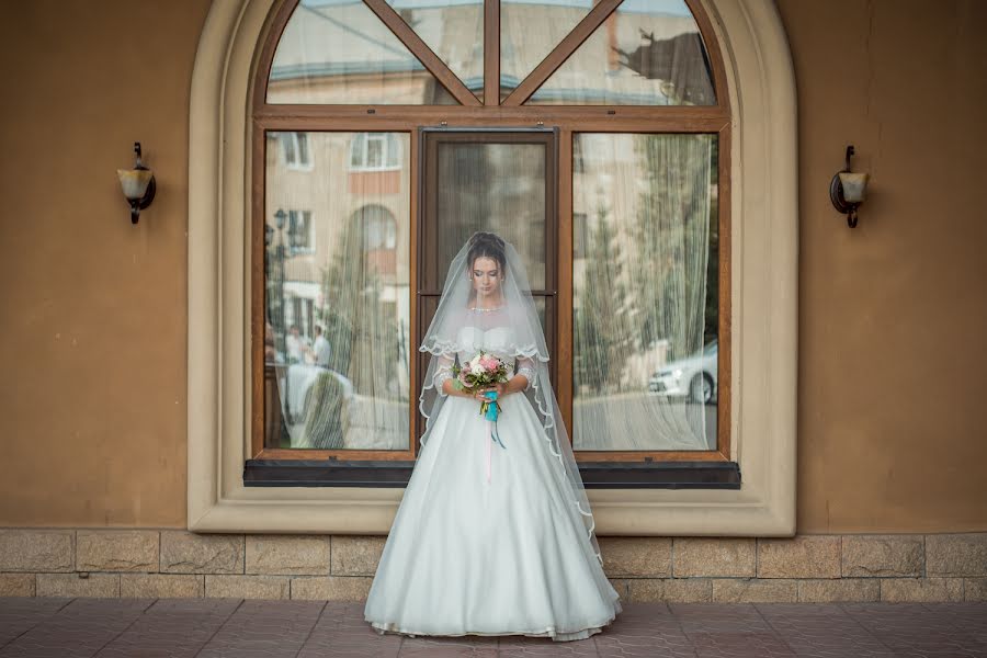 Fotografo di matrimoni Sergey Ponomarenko (sergeip). Foto del 7 aprile 2020