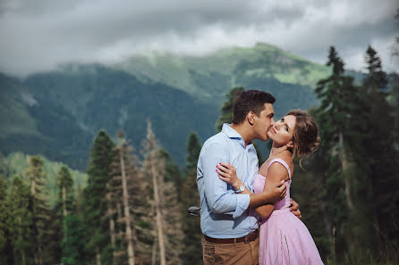 Fotografo di matrimoni Alisa Gorshunova (alice-g). Foto del 5 settembre 2016