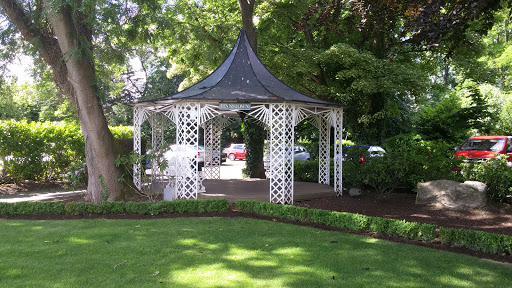 Finnstown Gazebo 2