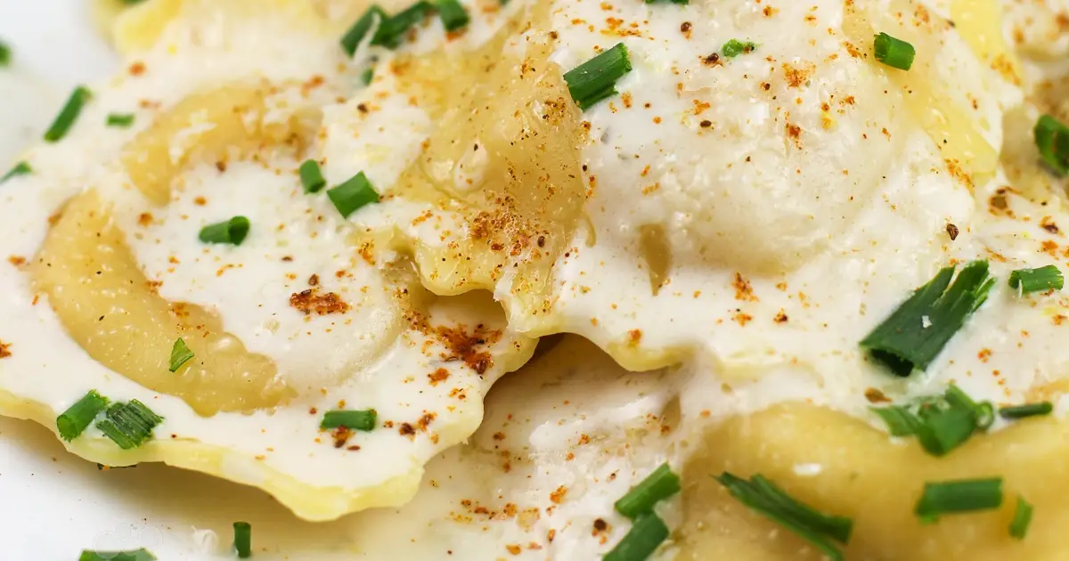 Basil Ravioli Recipe with Creamy Shallot Sauce