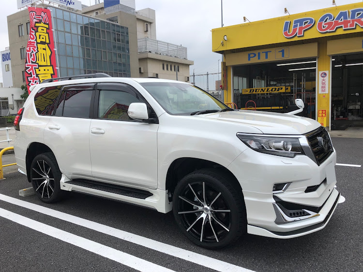 ランドクルーザープラドの納車されましたに関するカスタム事例の投稿画像1枚目