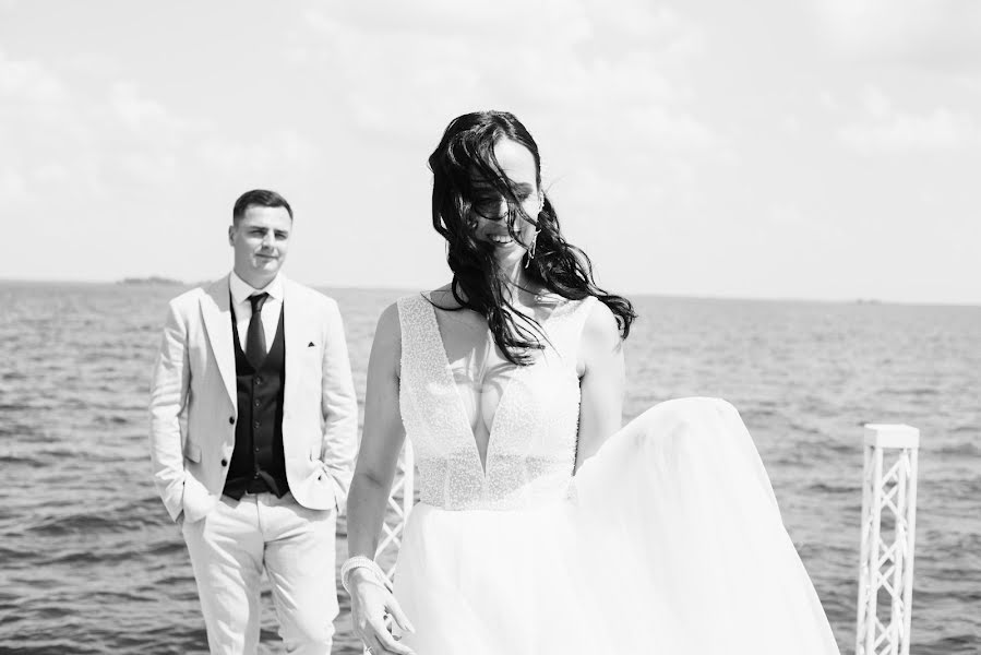 Wedding photographer Inna Guslistaya (guslista). Photo of 4 October 2021