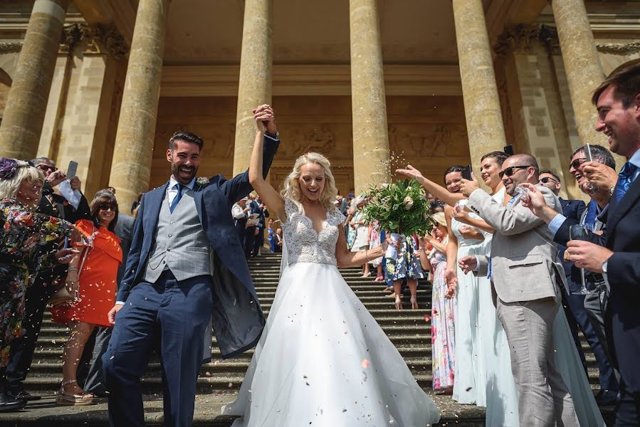 Fotografo di matrimoni Guy Collier (guycollierphoto). Foto del 2 luglio 2019