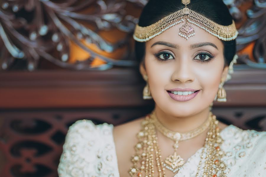 Wedding photographer Sasanka Chandrasena (mpg1wpx). Photo of 30 September 2020