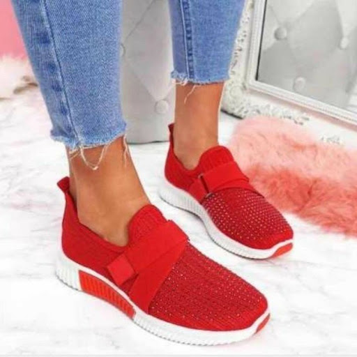 Title 3, Soft-soled Rhinestone Casual Sports Shoes in La...