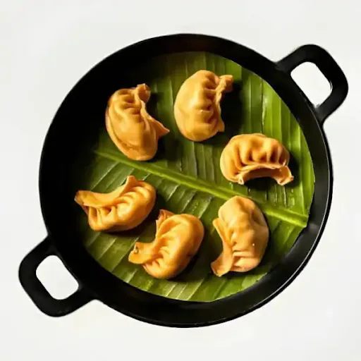 Glazed Cheesy Chicken Momos - 6 Pcs