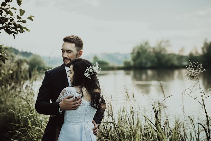 Fotógrafo de casamento Jakub Kramárik (jakubkramarik). Foto de 1 de julho 2018