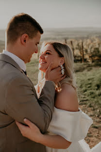 Photographe de mariage Eszter Kelemen (esztellwedding). Photo du 7 novembre 2022