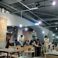 薄多義 Bite 2 Eat 義式手工披薩