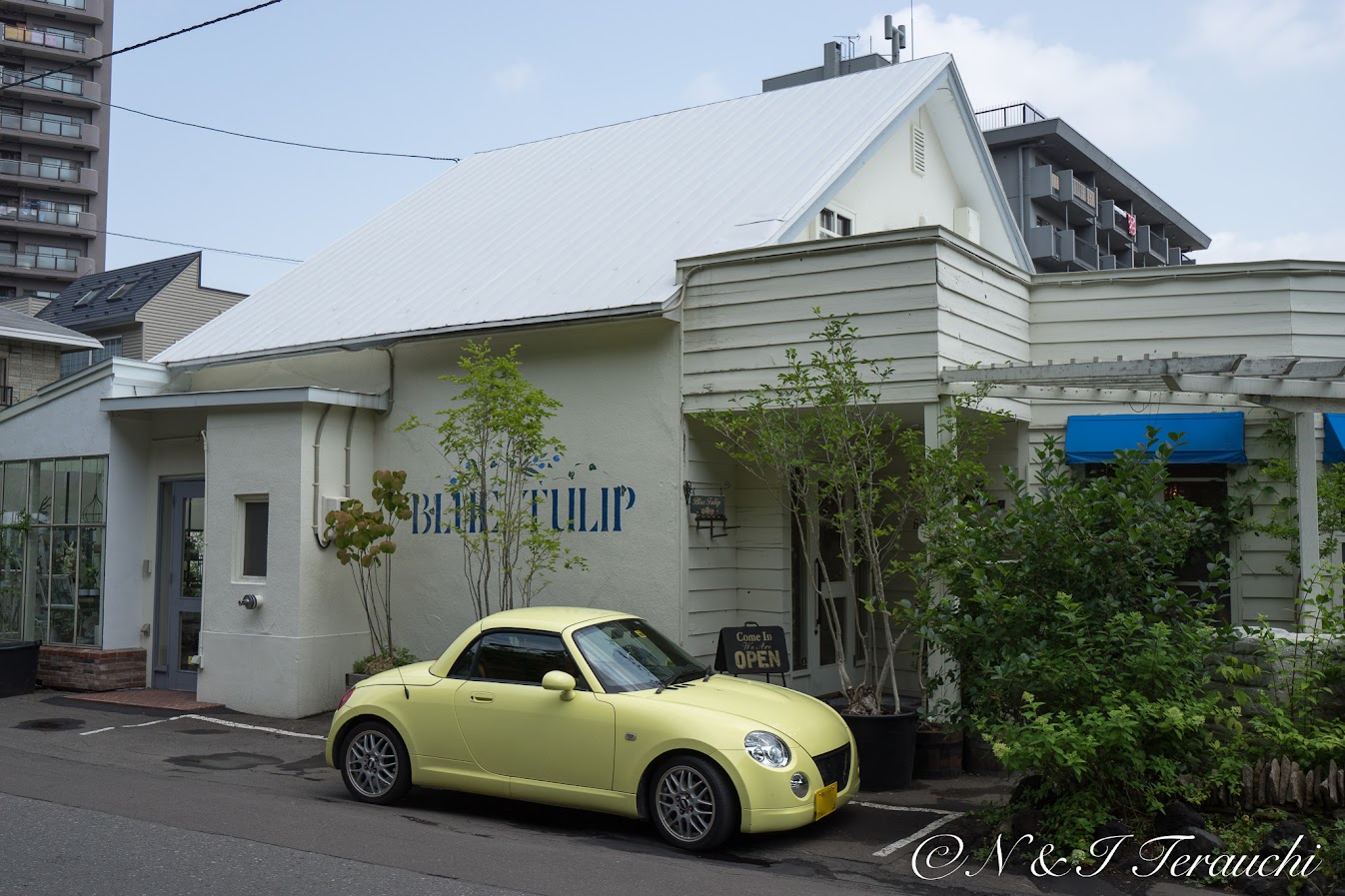 ブルーチューリップ Blue Tulip 札幌市 カフェブルーのお隣に位置する姉妹店の雑貨屋さん エンジョイ シニア夫婦のハッピーライフ