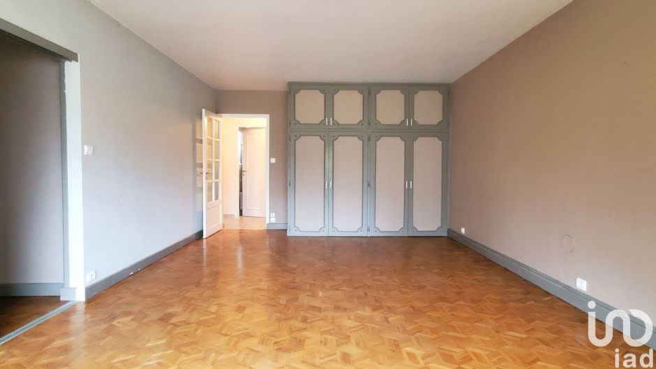 Vente appartement 5 pièces 92 m² à Ussel (19200), 115 000 €
