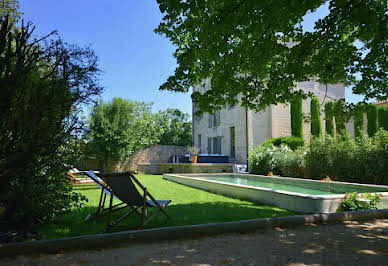 Maison avec piscine et terrasse 7