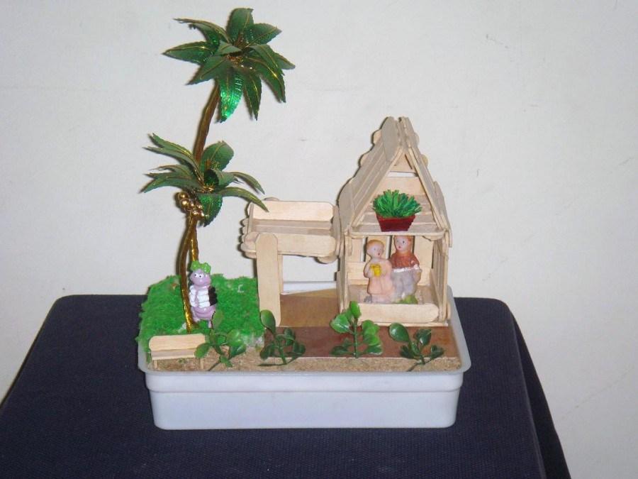 Miniatur Rumah dari Stik Es Krim