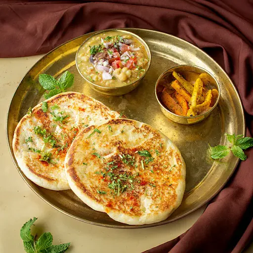 Matar Kulcha