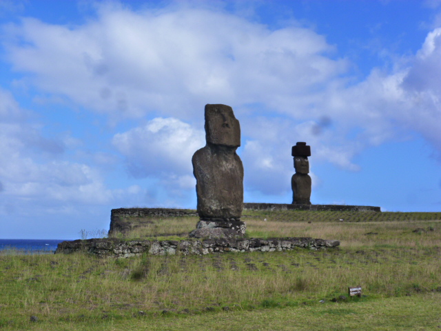 ISLA DE PASCUA. TAHAI, MUSEO. TRASLADO A SANTIAGO - CHILE, de Norte a Sur con desvío a Isla de Pascua (12)