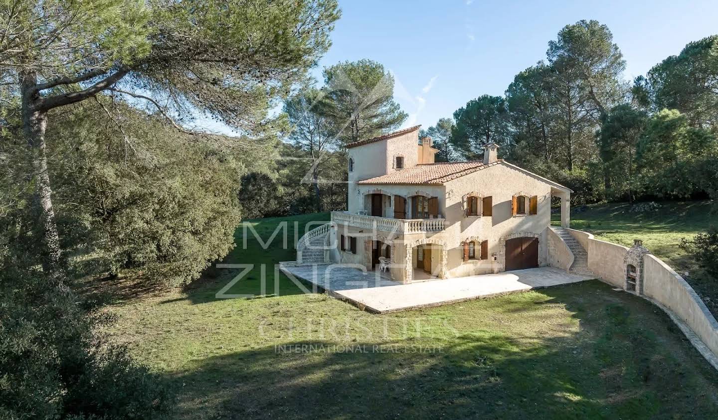 Villa with terrace Mougins