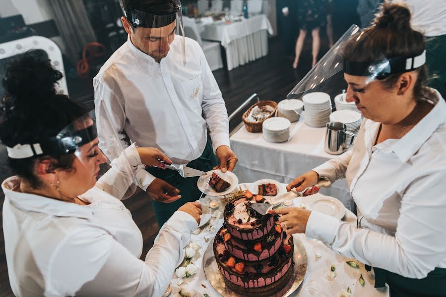 Fotografo di matrimoni Anna Kacperska-Koniec (sowamedia). Foto del 29 dicembre 2020