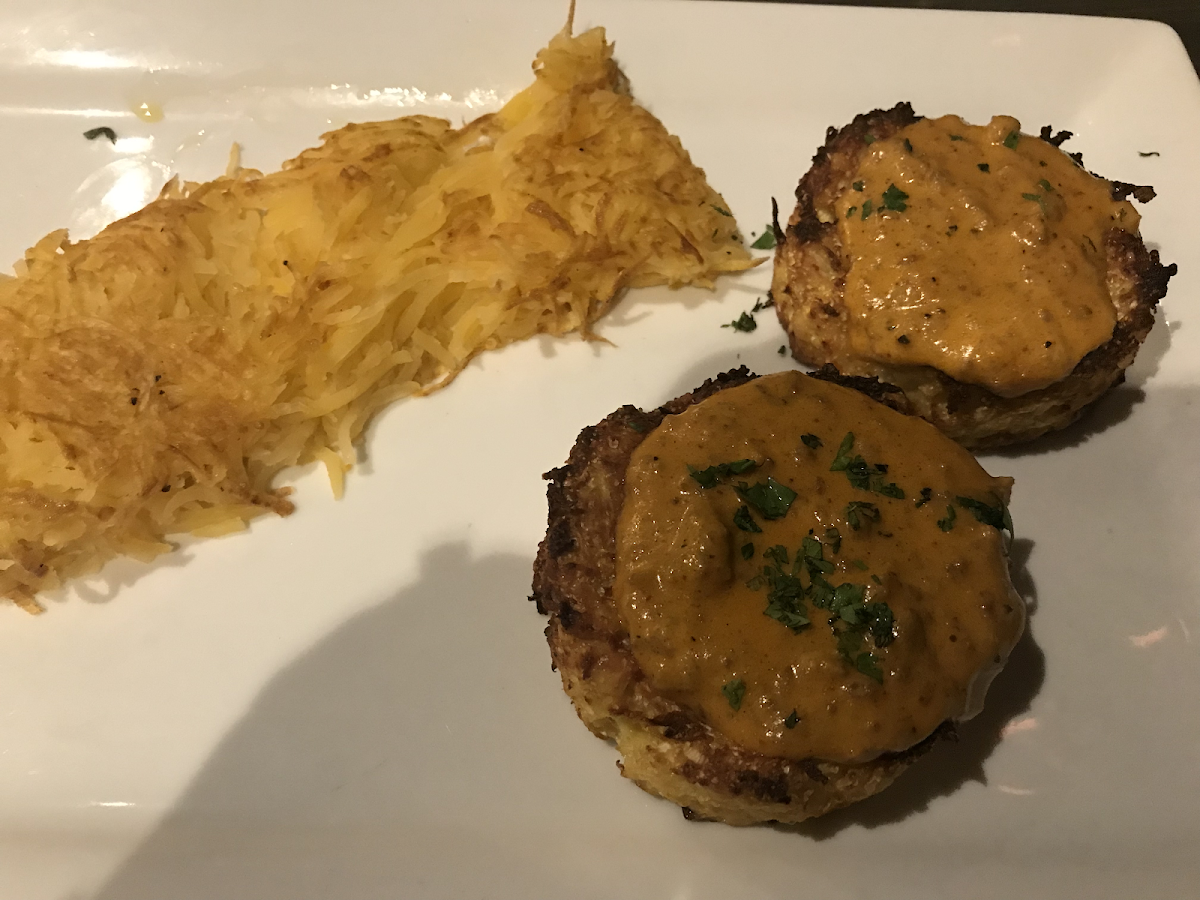 Cauli Biscuits and gravy, rutabaga hash browns.
Get extra gravy.