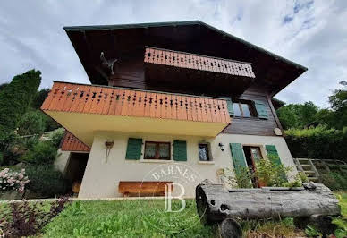 Chalet with panoramic view 13