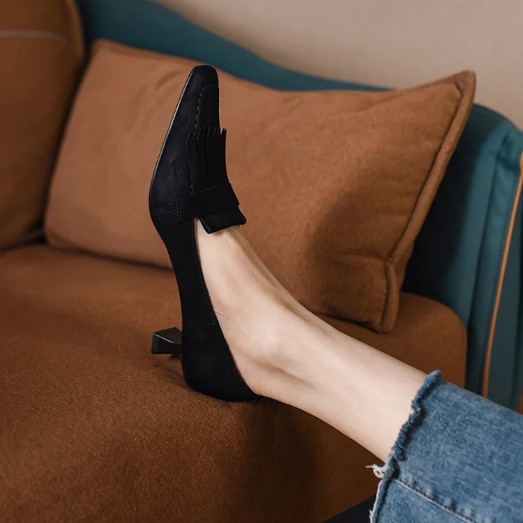 Title 5, Zapatos de mujer con tacón grueso retro, punta ...