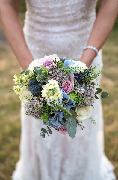 Wedding photographer Lee Gibbins (leegibbinsphoto). Photo of 7 February 2019