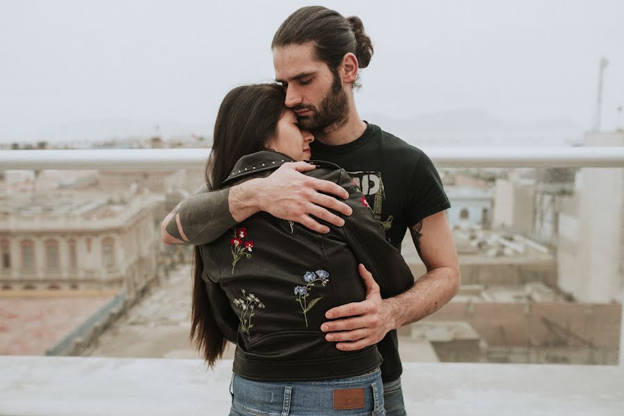 Fotografo di matrimoni Fiorella Velásquez (budablues). Foto del 26 novembre 2018