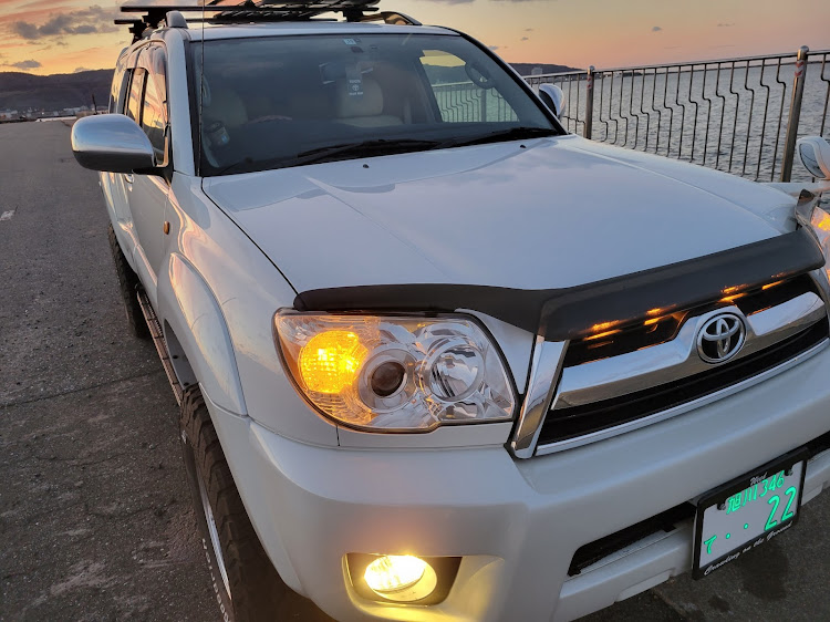 ハイラックスサーフのUSパーツ・お題・usdm?・jdm?・王道SUVスタイルに関するカスタム事例の投稿画像1枚目