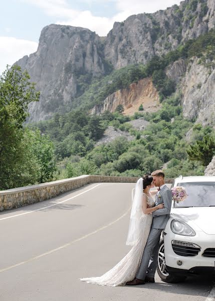 Fotografo di matrimoni Marina Sheyanova (marinasheyanova). Foto del 3 settembre 2018