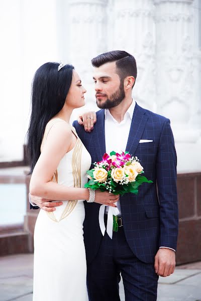 Wedding photographer Vika Zhizheva (vikazhizheva). Photo of 31 March 2017