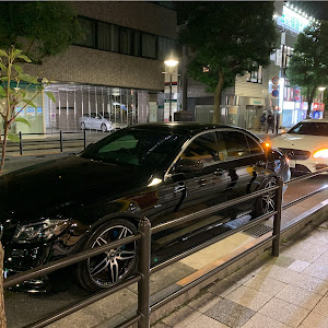 Eクラス セダン