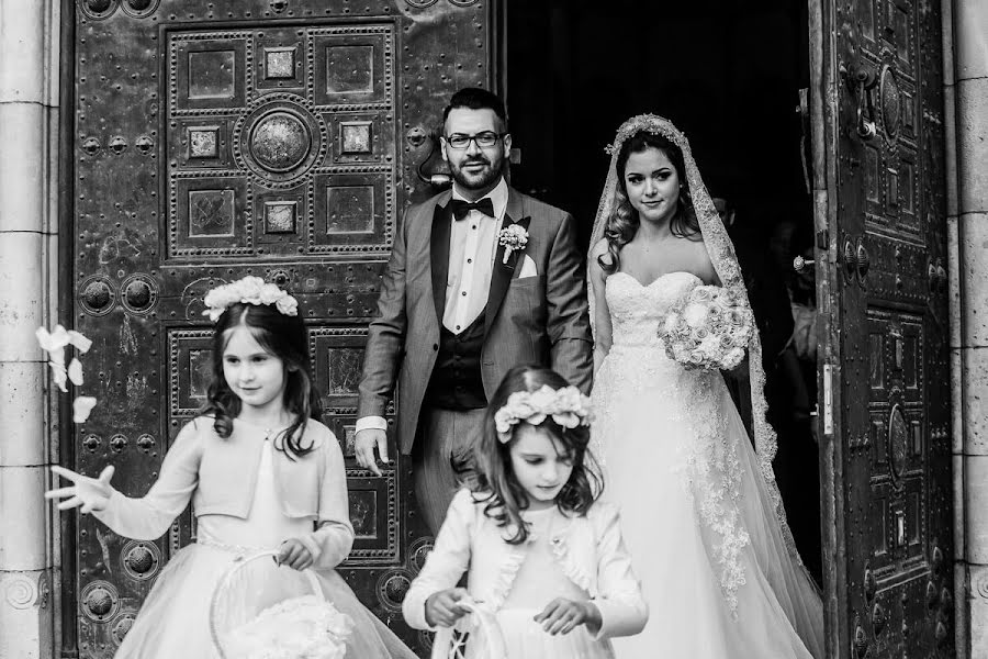 Wedding photographer Endre Birta (birtafoto). Photo of 5 April 2019