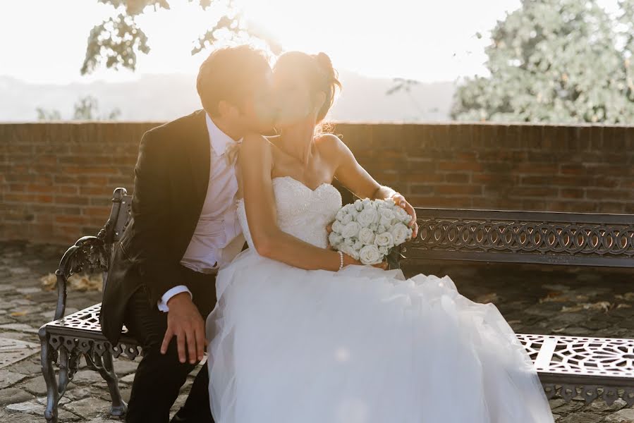 Fotografo di matrimoni Tommaso Guermandi (contrastifoto). Foto del 7 novembre 2016