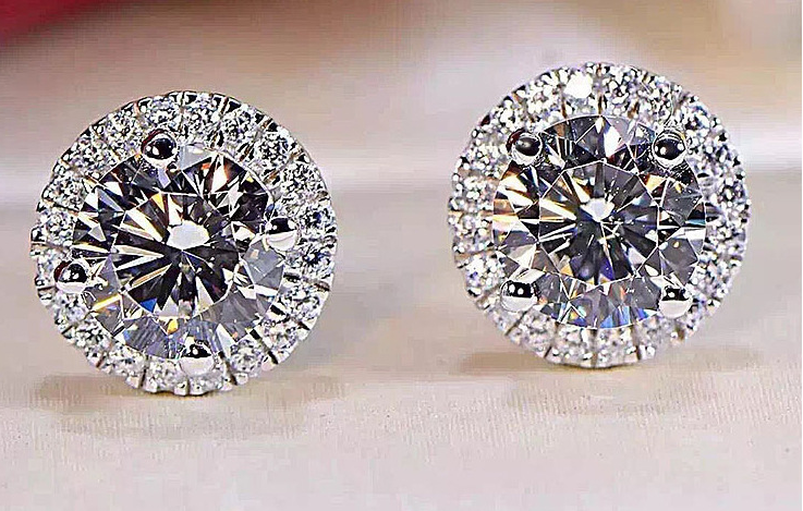 Boucles d'oreilles clous rondes en strass complets pour femmes Vente chaude classique Bijoux étincelants et tendance