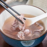 阿牛仔牛肉湯