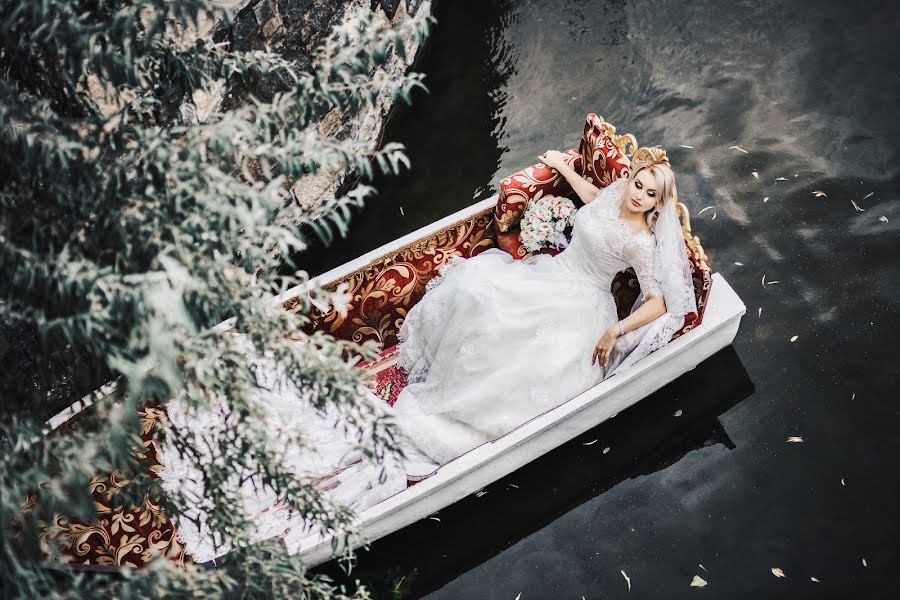 Fotógrafo de casamento Ilona Marso (trendmedia). Foto de 26 de agosto 2018