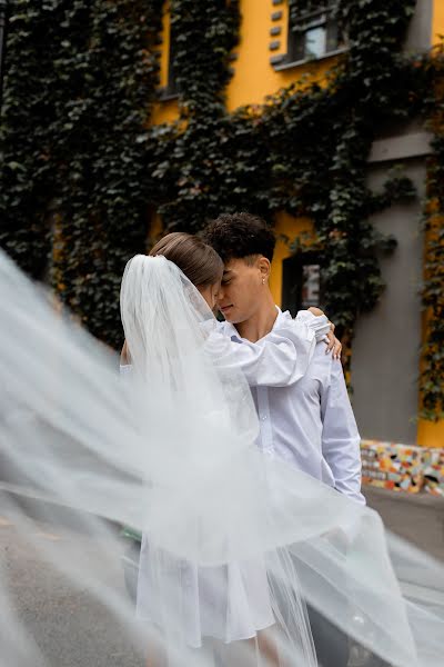 Fotógrafo de casamento Viktoriya Trifonova (vtrifonova). Foto de 14 de outubro 2021