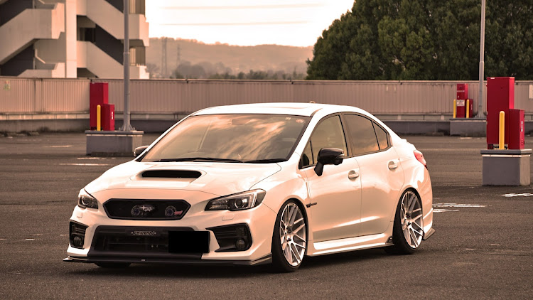 WRX S4のwrx・usdmに関するカスタム事例の投稿画像1枚目
